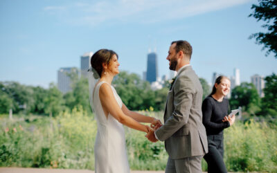 5 Tips to Help Your Friend Officiate Your Wedding