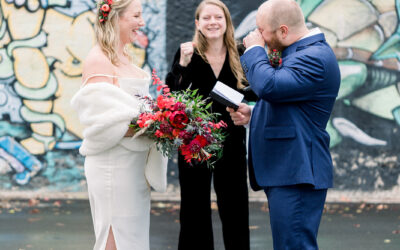 3 Reasons Why You Need to Book Your Officiant Early